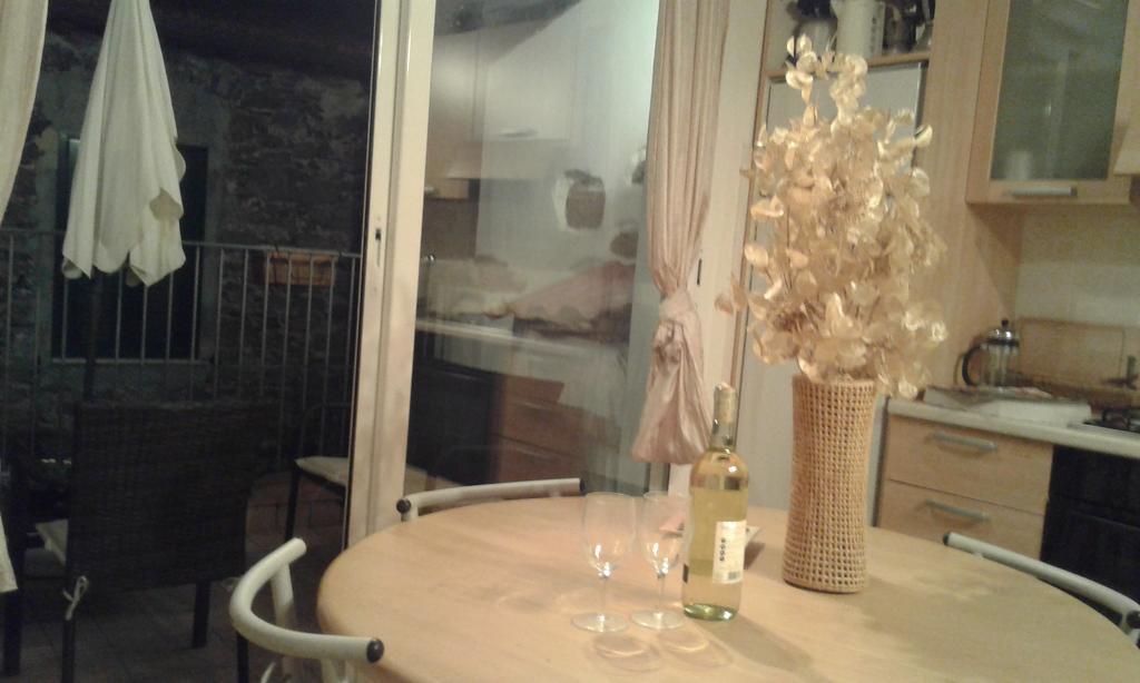 Casa Med Holiday Home Isolabona Extérieur photo