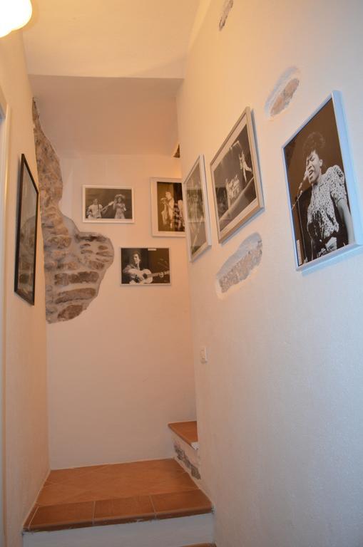 Casa Med Holiday Home Isolabona Extérieur photo